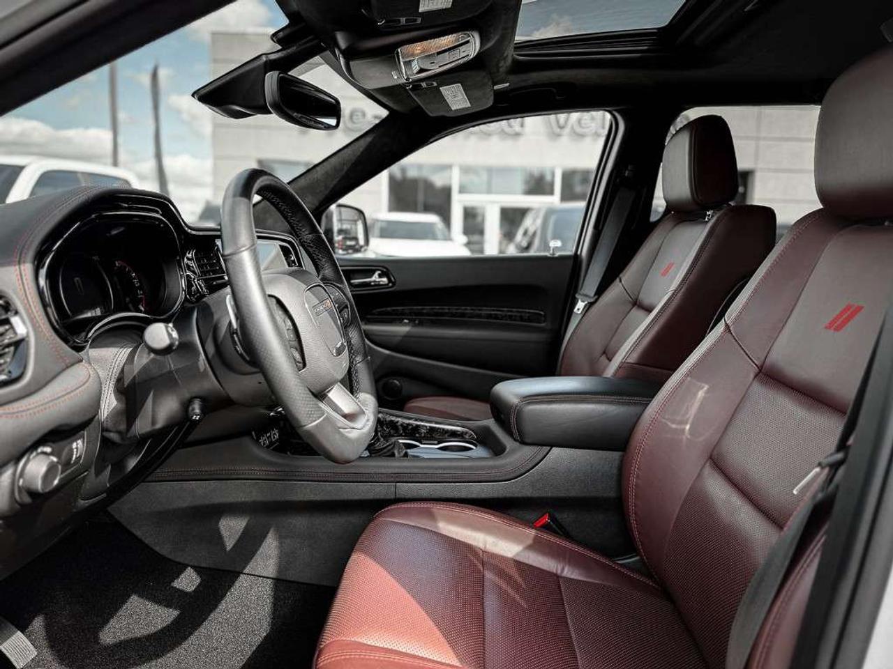2026 Dodge Durango GT HEMI V8   PREMIUM   RED LEATHER   HARMAN/KARDON AUDIO   VENTILATED SEATS   TRAILER BRAKE Photo