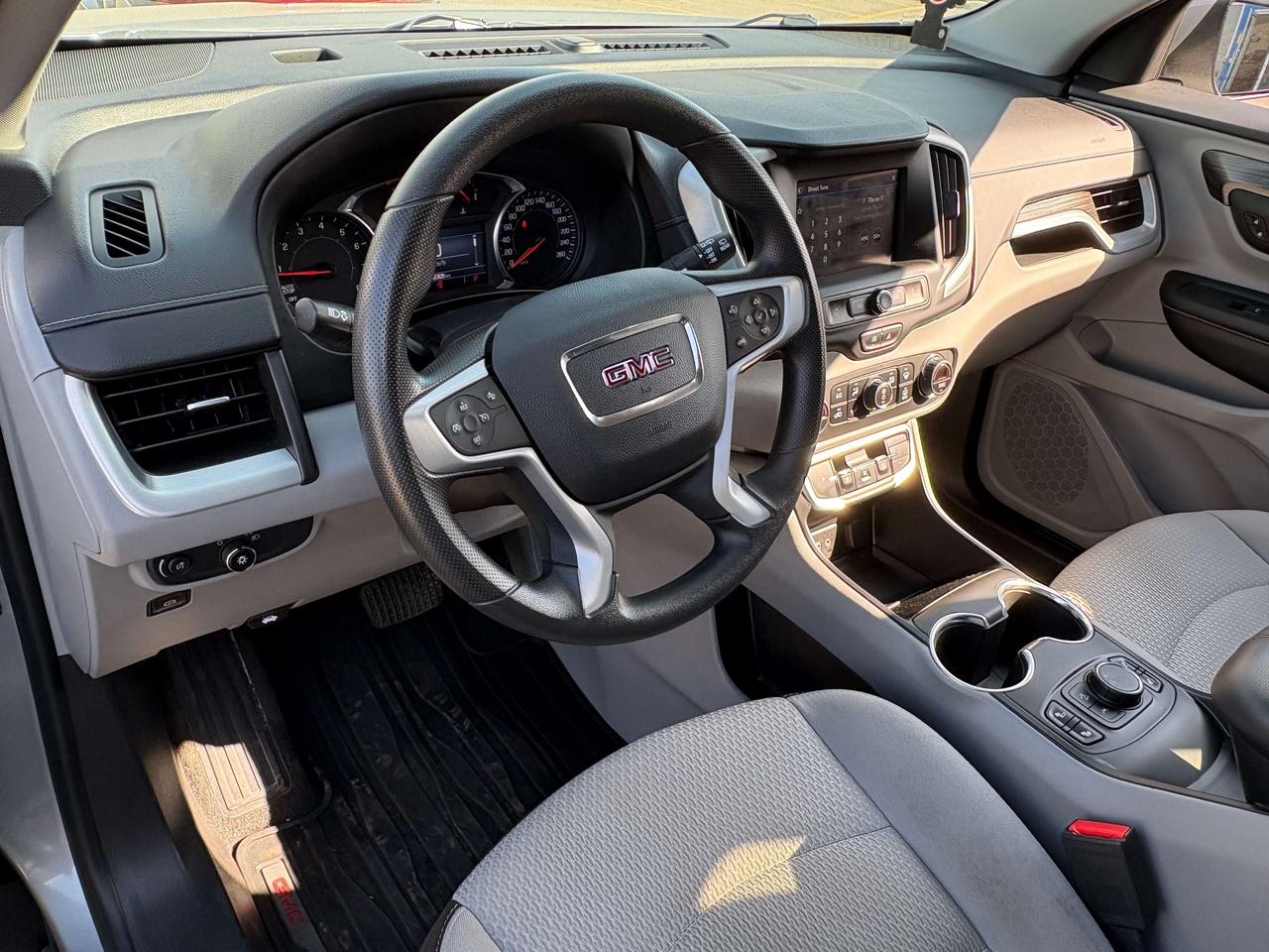2024 GMC Terrain SLE FWD   Factory Warranty   Clean Carfax Photo