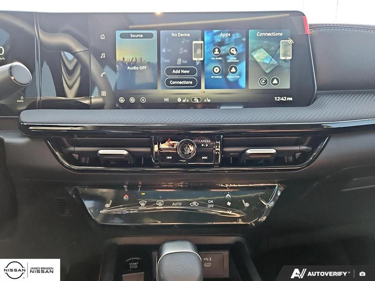 2027 Nissan Kicks SR Premium AWD Photo