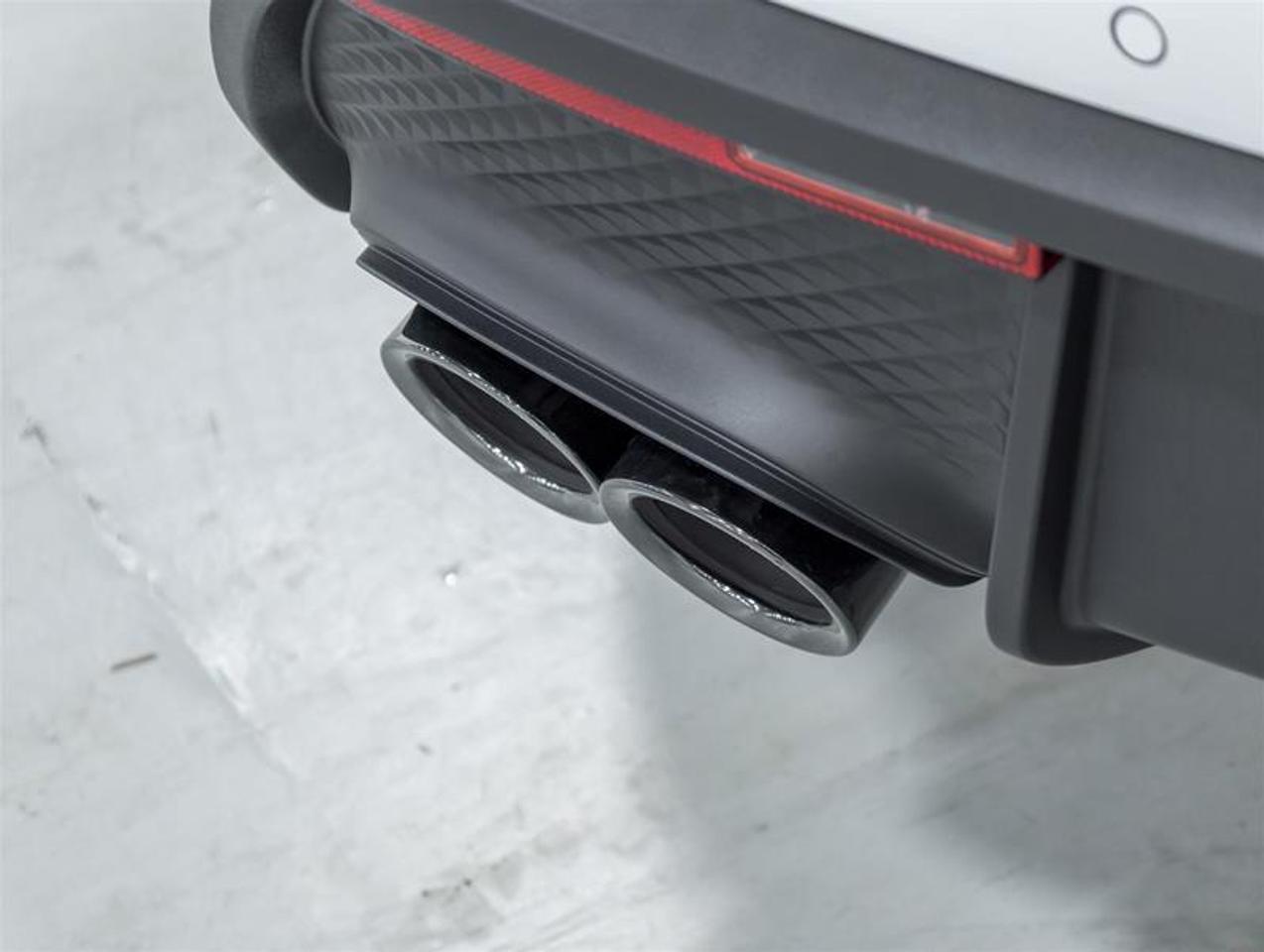 2026 Porsche Macan  Photo