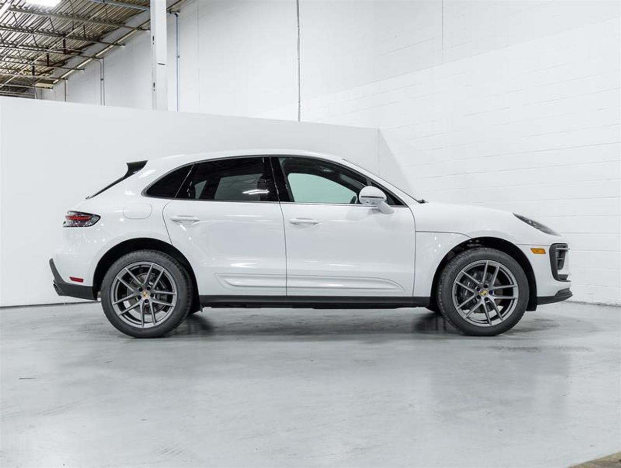 2026 Porsche Macan  Photo