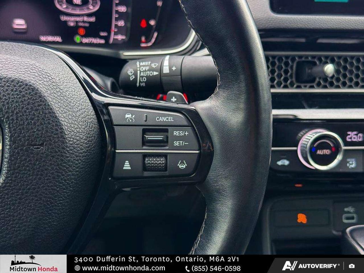 2022 Honda Civic Touring CVT Sedan Photo