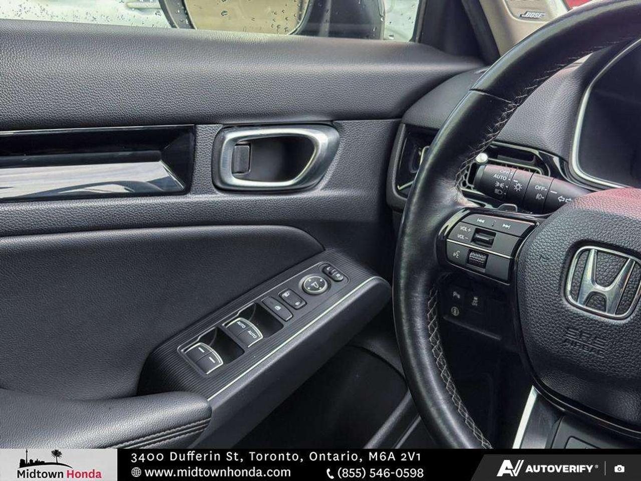 2022 Honda Civic Touring CVT Sedan Photo