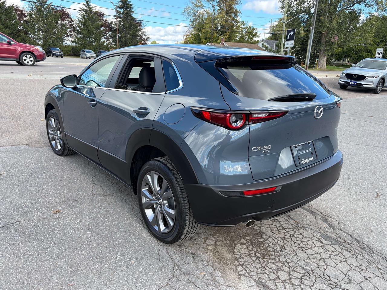 2023 Mazda CX-30 GS/AWD/LEATHER/HEATED SEATS/PWR ROOF/CALL PICTON Photo