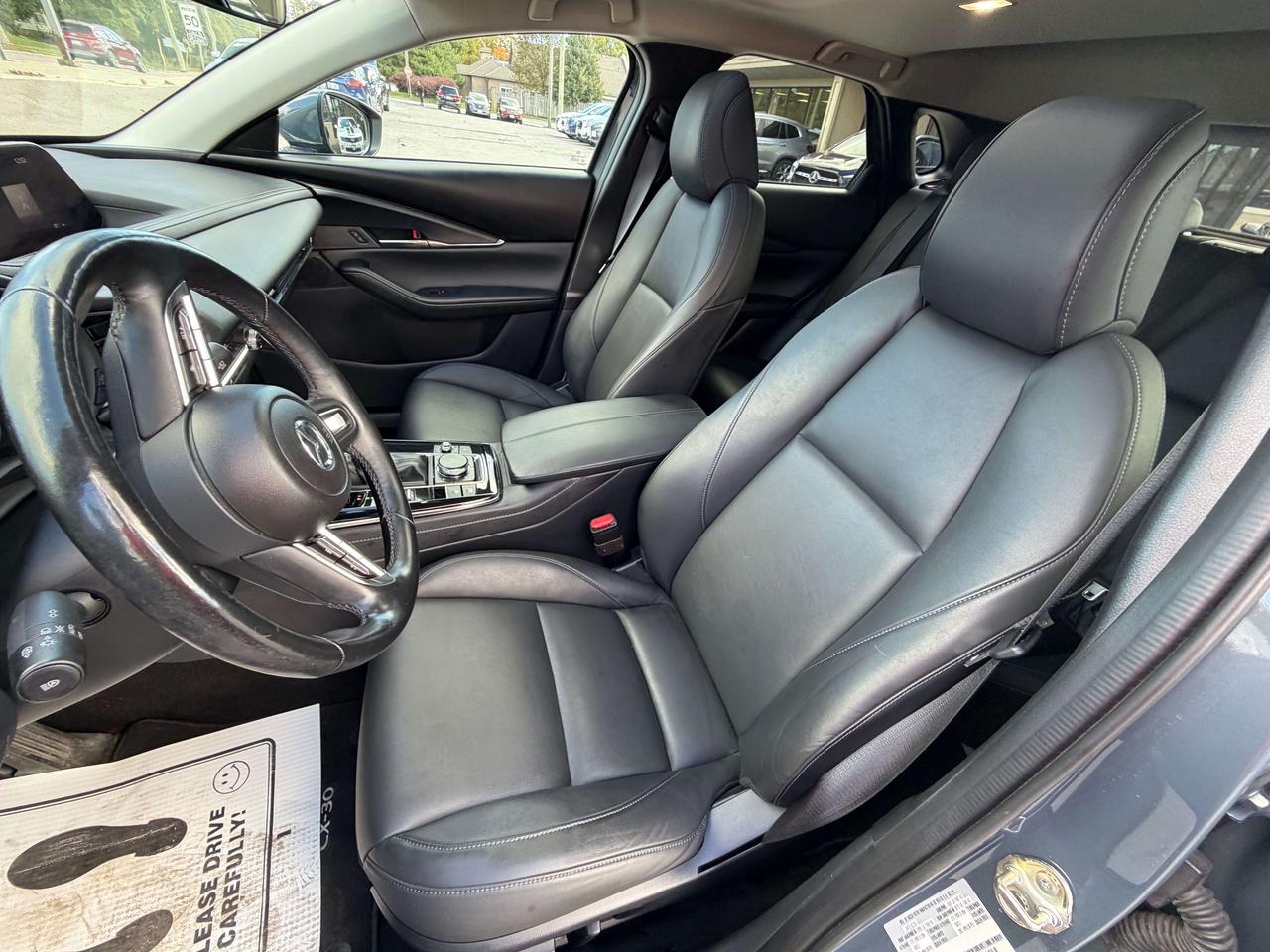 2023 Mazda CX-30 GS/AWD/LEATHER/HEATED SEATS/PWR ROOF/CALL PICTON Photo