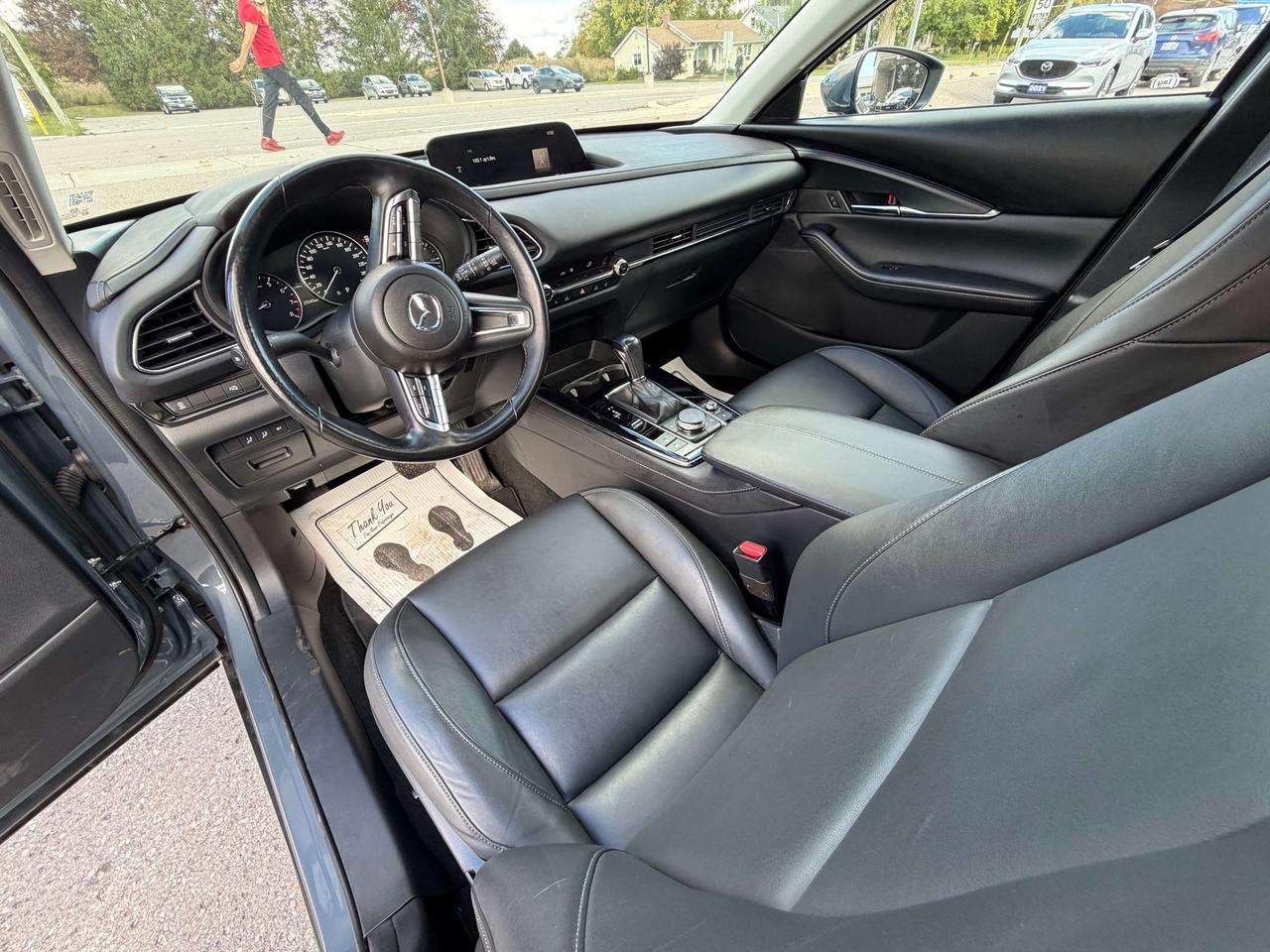2023 Mazda CX-30 GS/AWD/LEATHER/HEATED SEATS/PWR ROOF/CALL PICTON Photo