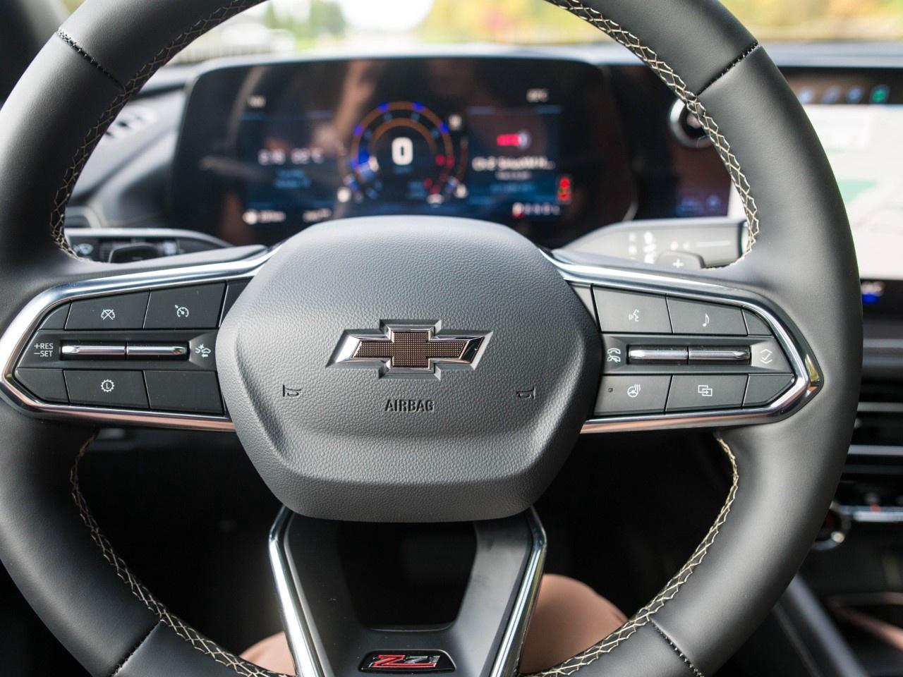 2027 Chevrolet Traverse AWD 4dr Z71 Photo