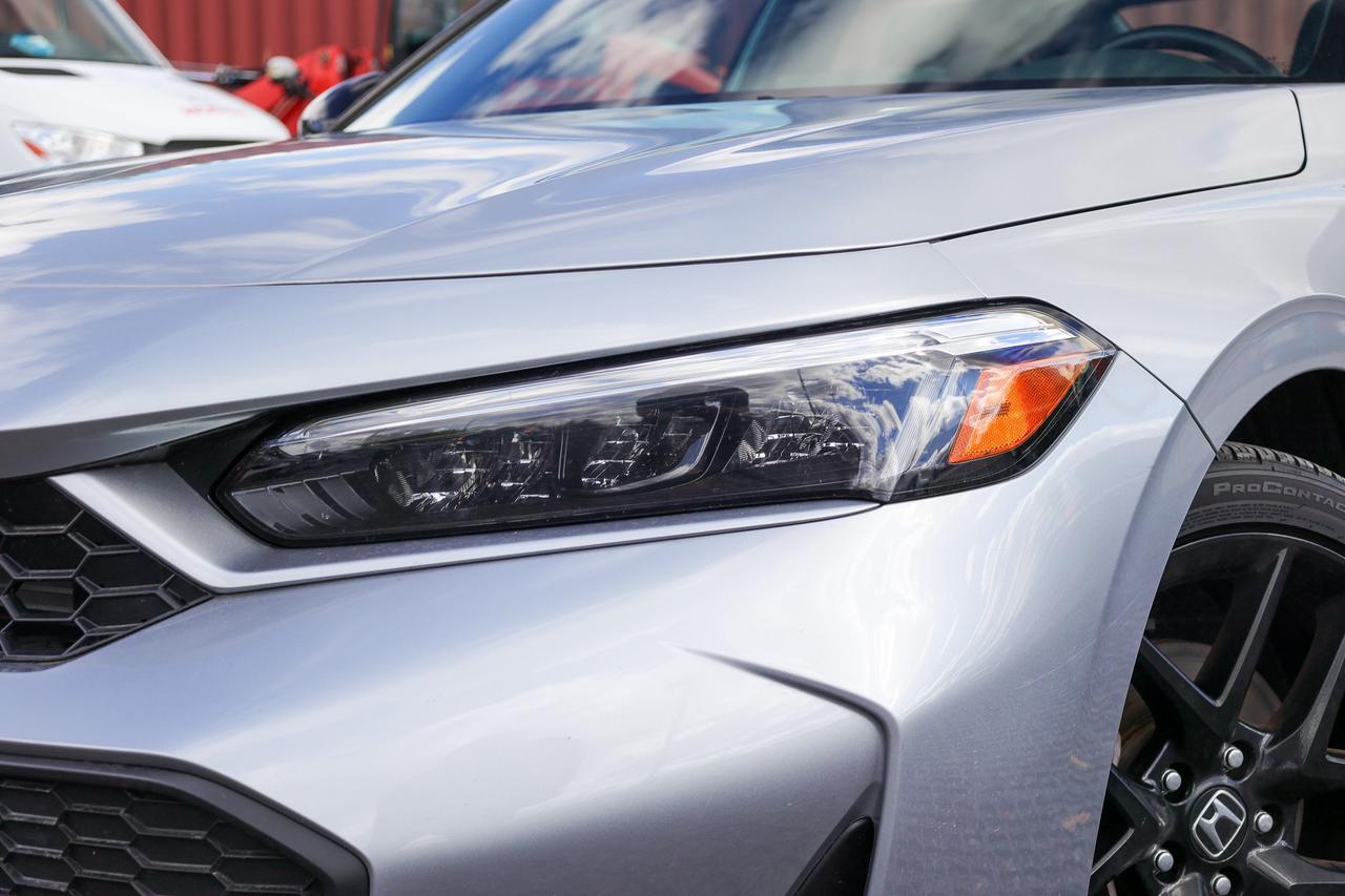 2025 Honda Civic Hybrid Sport 4dr Sedan Photo