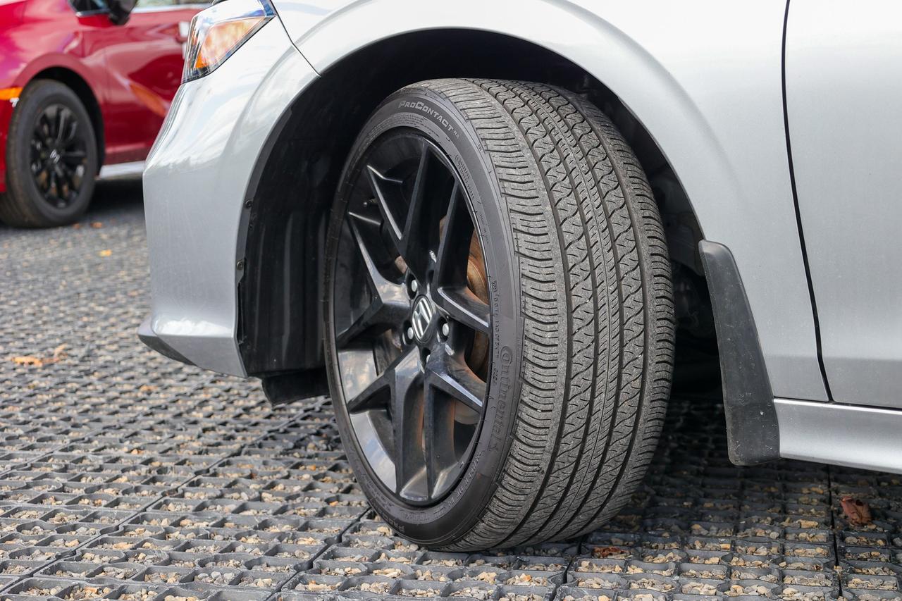 2025 Honda Civic Hybrid Sport 4dr Sedan Photo