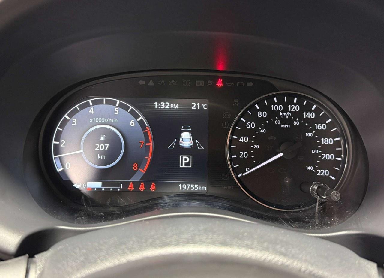 2025 Nissan Kicks Play SV FWD Photo