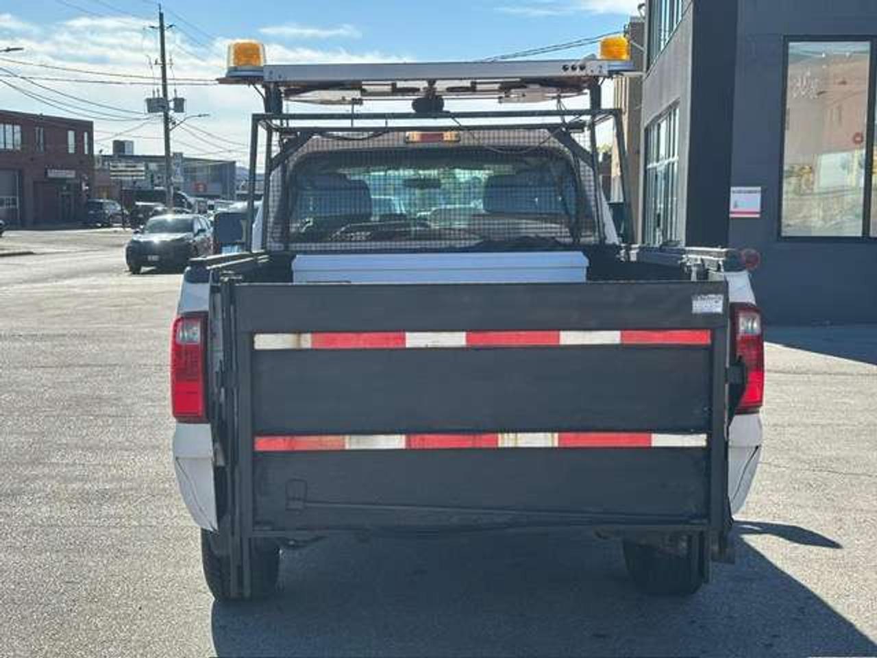 2013 Ford F-250 4WD 6.7L DIESEL **MEYER SNOW PLOW-P/LIFTGATE** Photo4