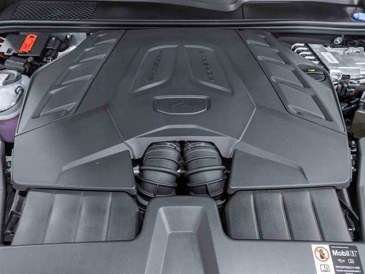 2026 Porsche Cayenne  Photo2