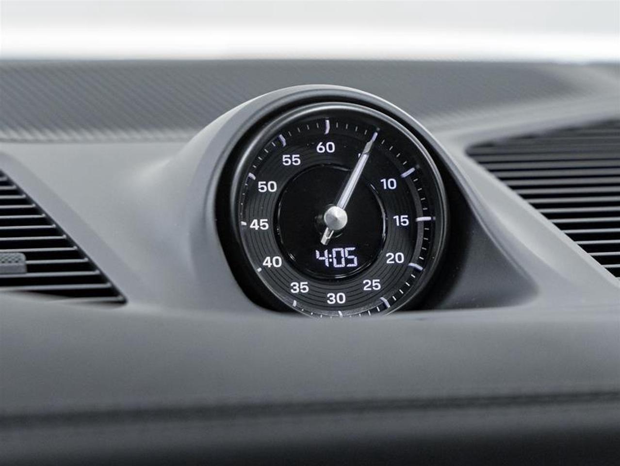 2026 Porsche Cayenne  Photo