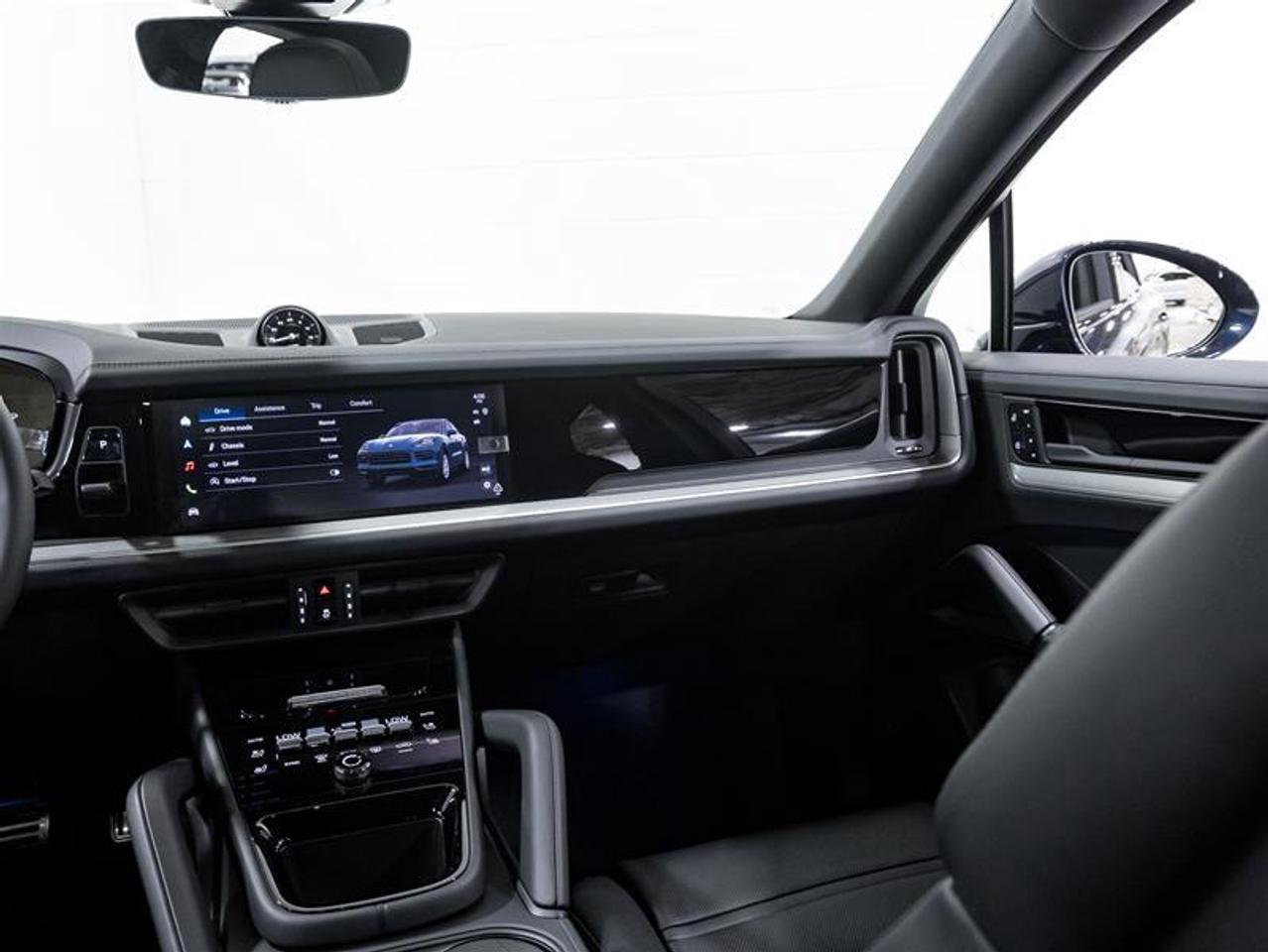 2026 Porsche Cayenne  Photo