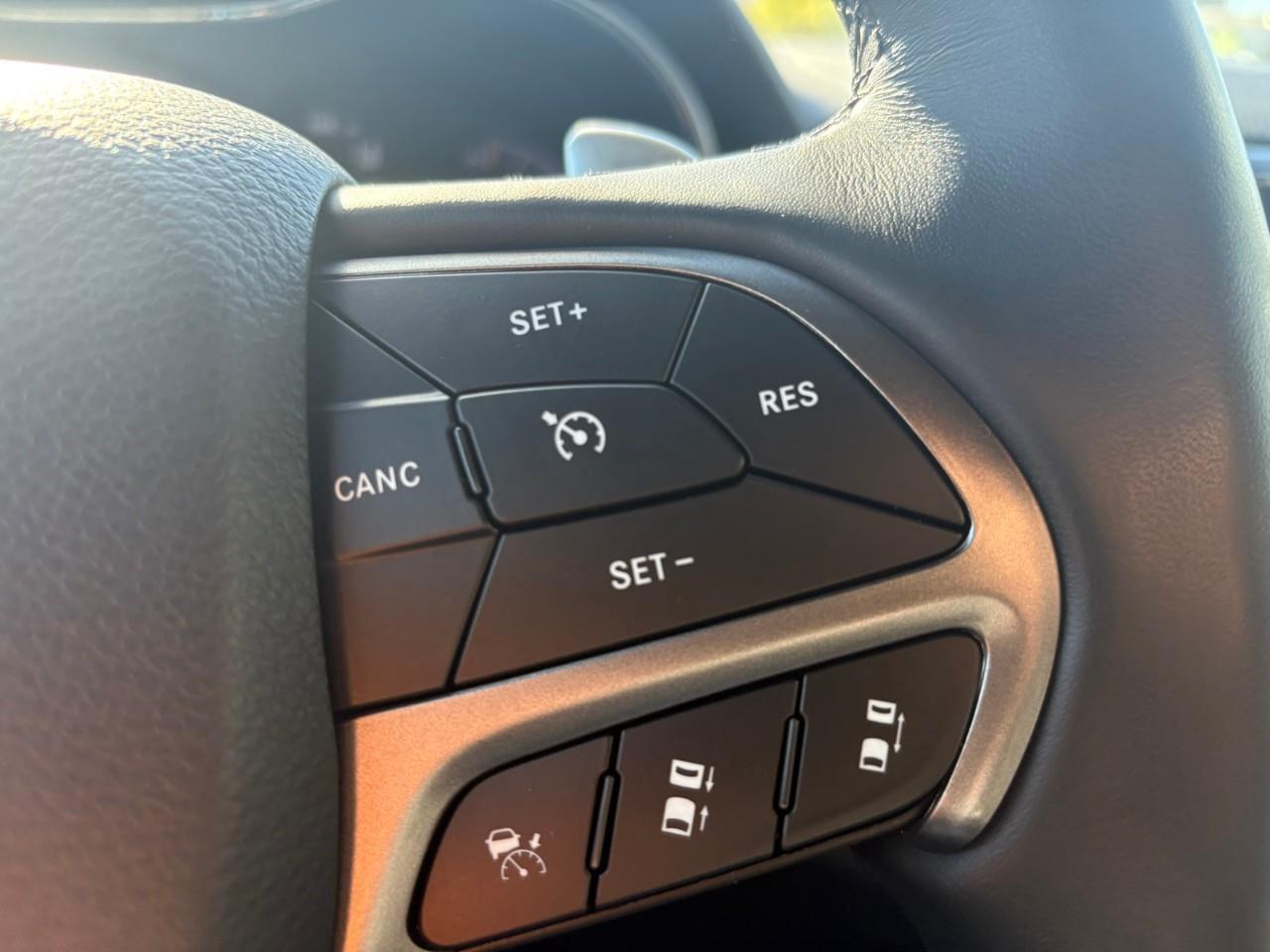 2020 Jeep Grand Cherokee Limited 4dr 4x4 Photo