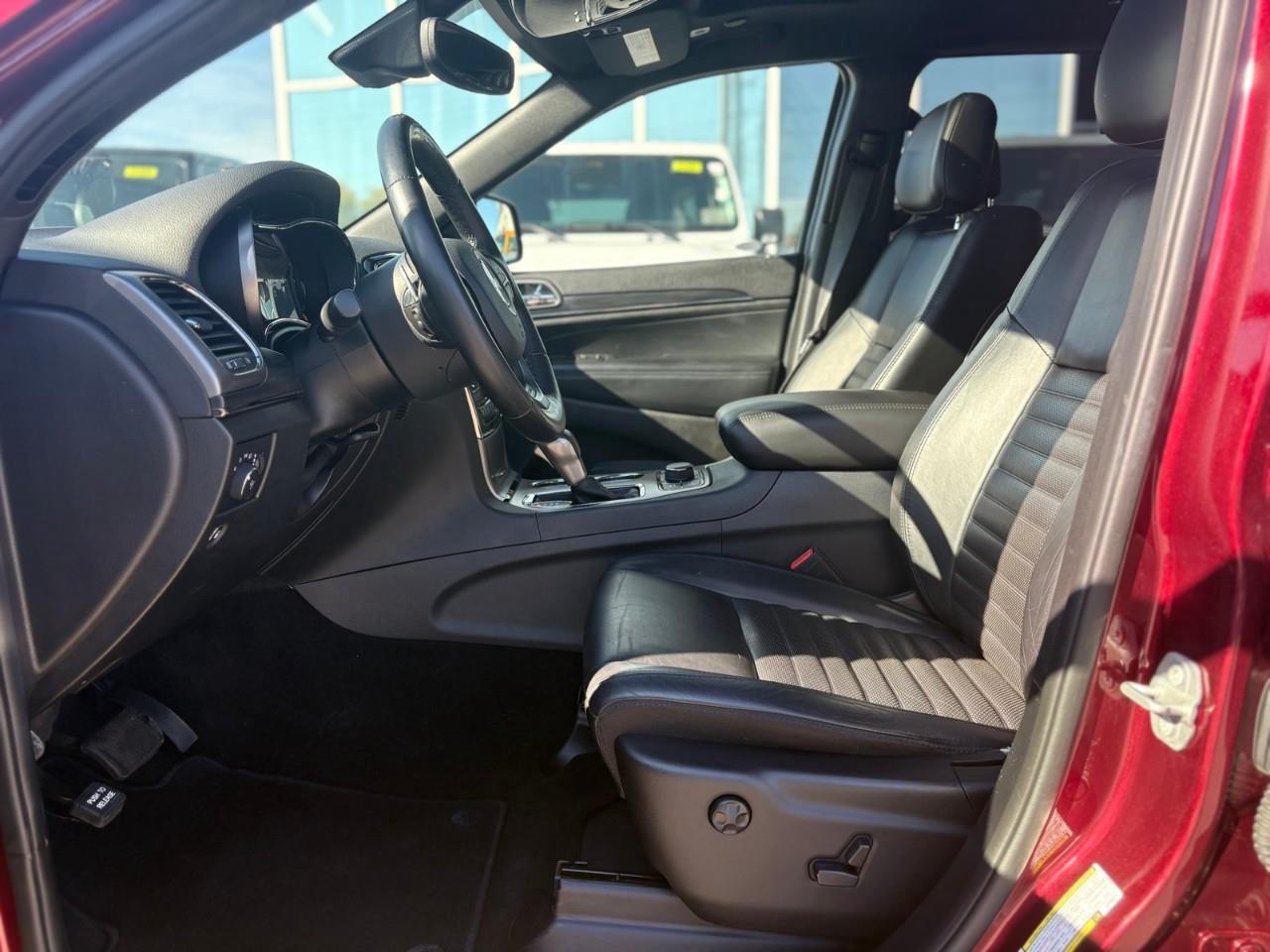2020 Jeep Grand Cherokee Limited 4dr 4x4 Photo