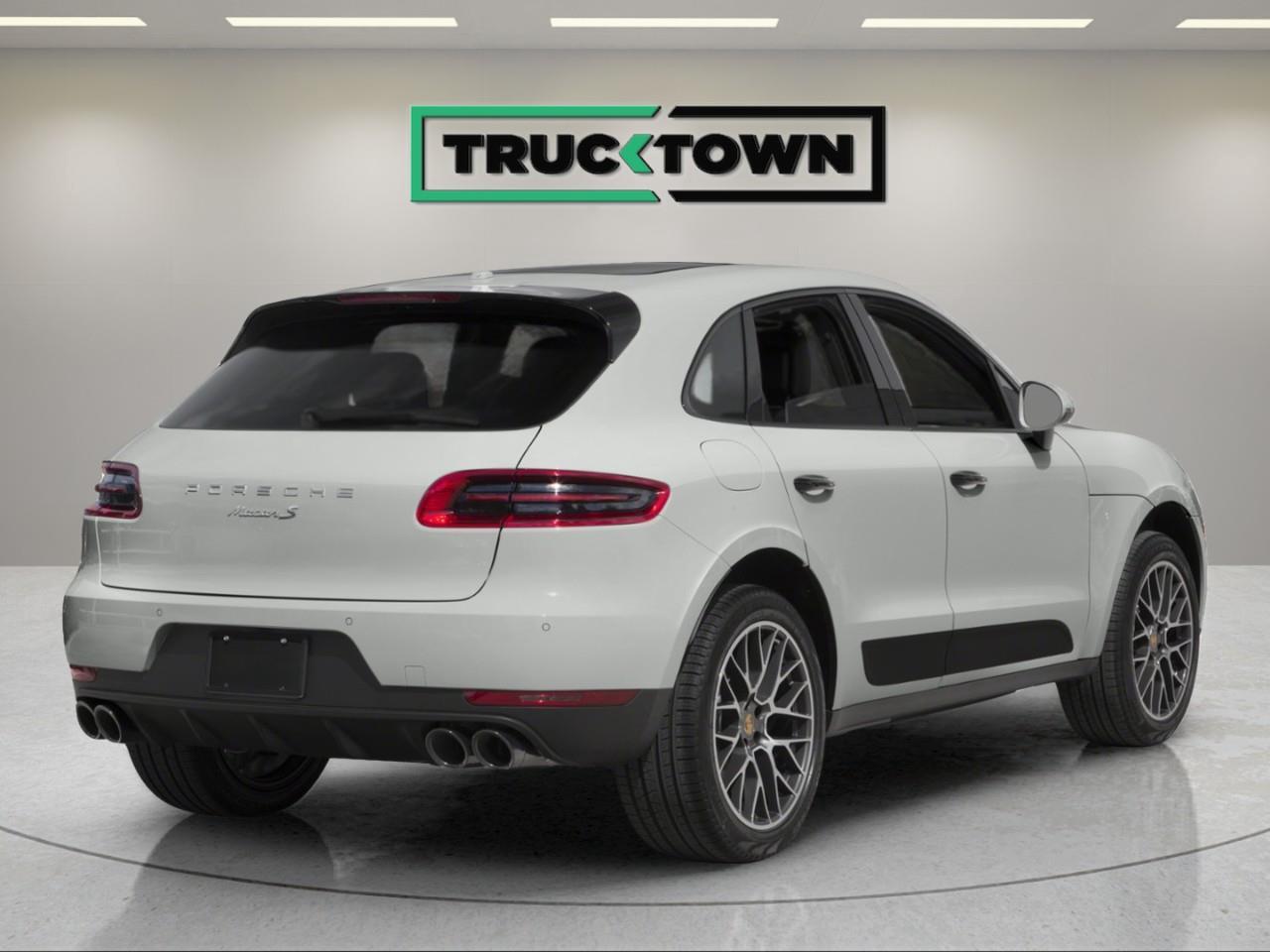2018 Porsche Macan S 4dr All-Wheel Drive Photo5
