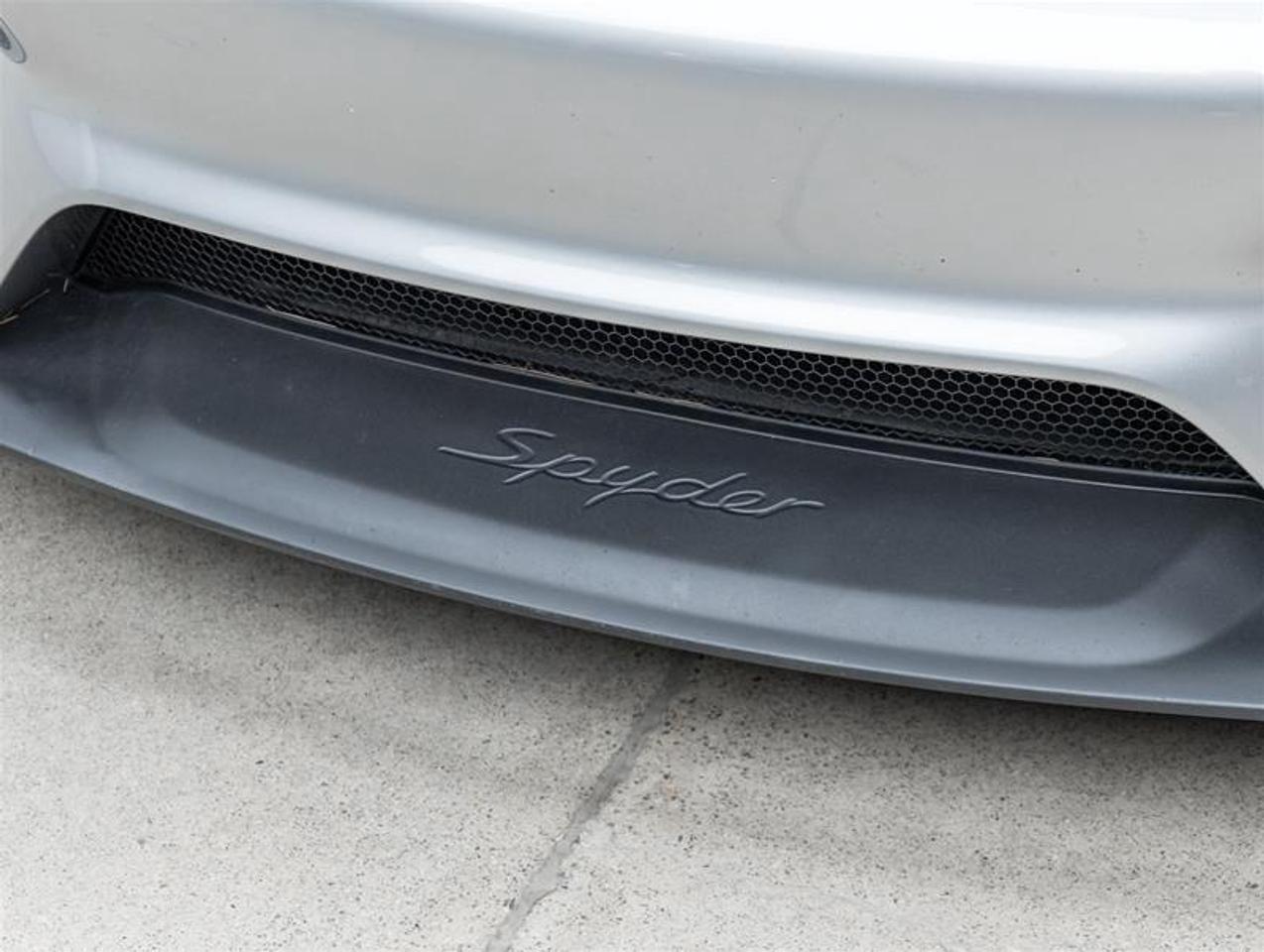 2022 Porsche 718 Spyder  Photo
