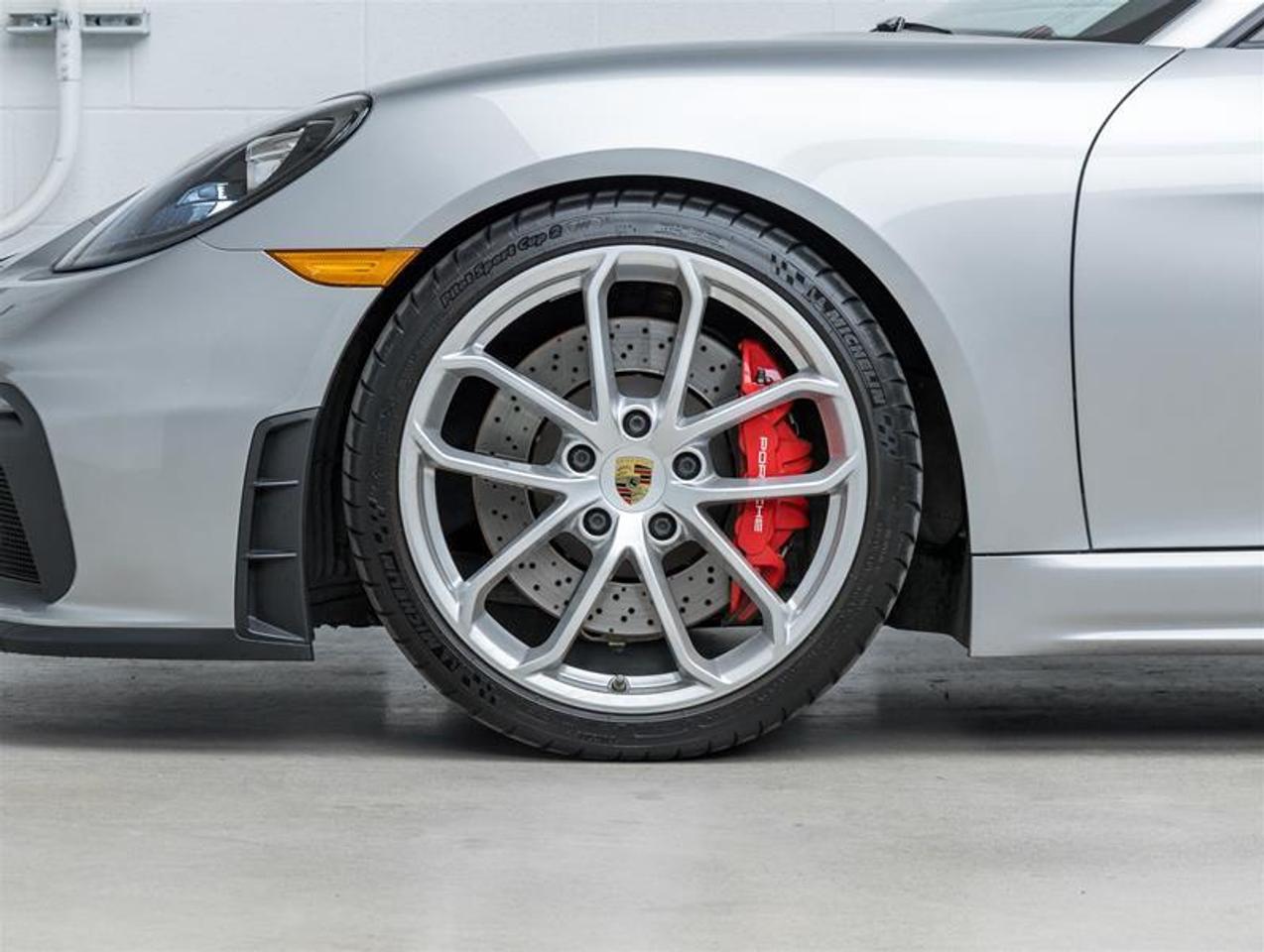 2022 Porsche 718 Spyder  Photo