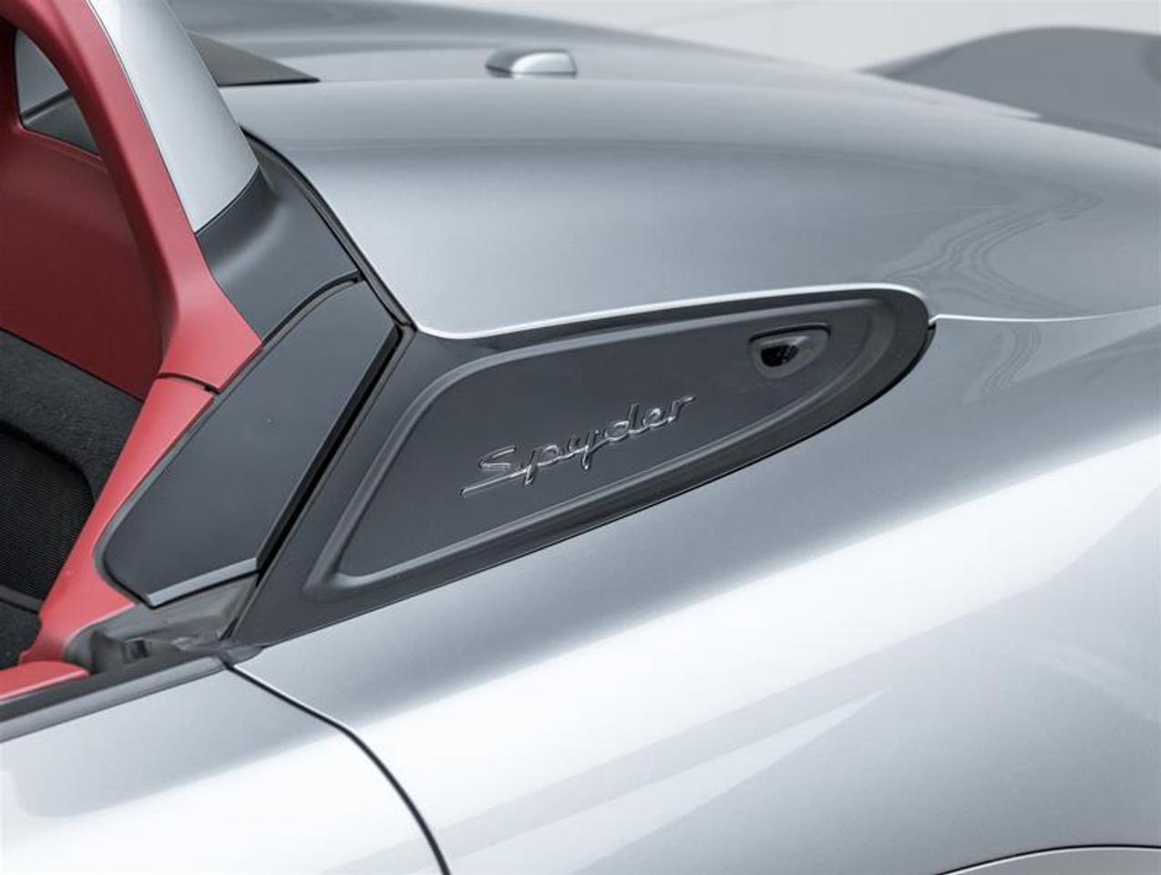 2022 Porsche 718 Spyder  Photo
