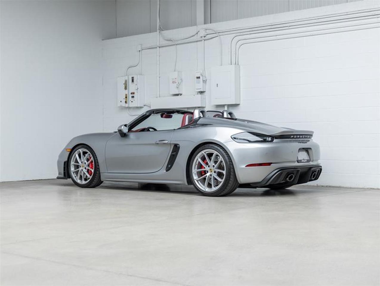 2022 Porsche 718 Spyder  Photo
