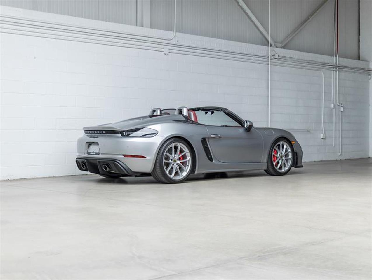 2022 Porsche 718 Spyder  Photo