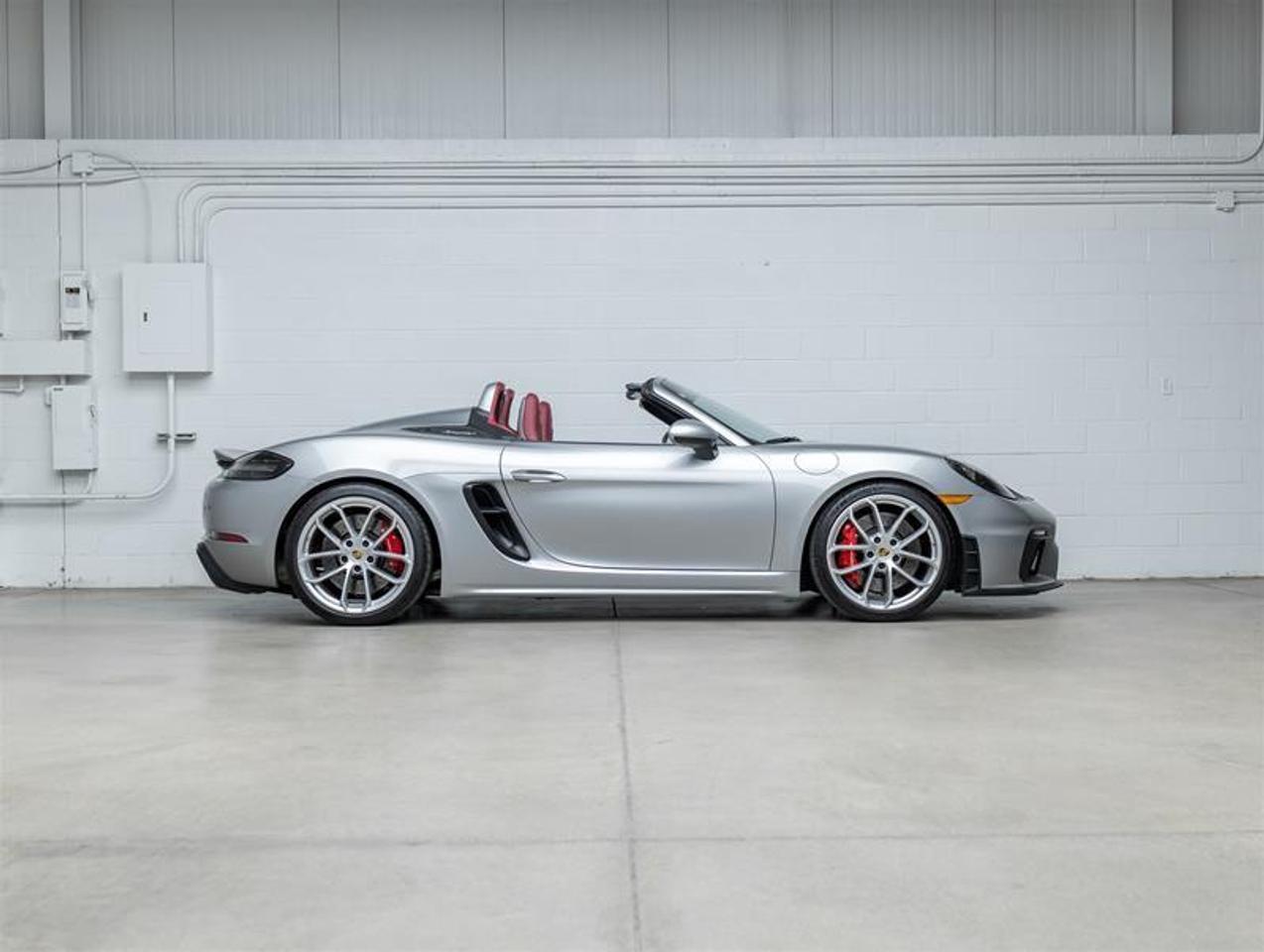 2022 Porsche 718 Spyder  Photo