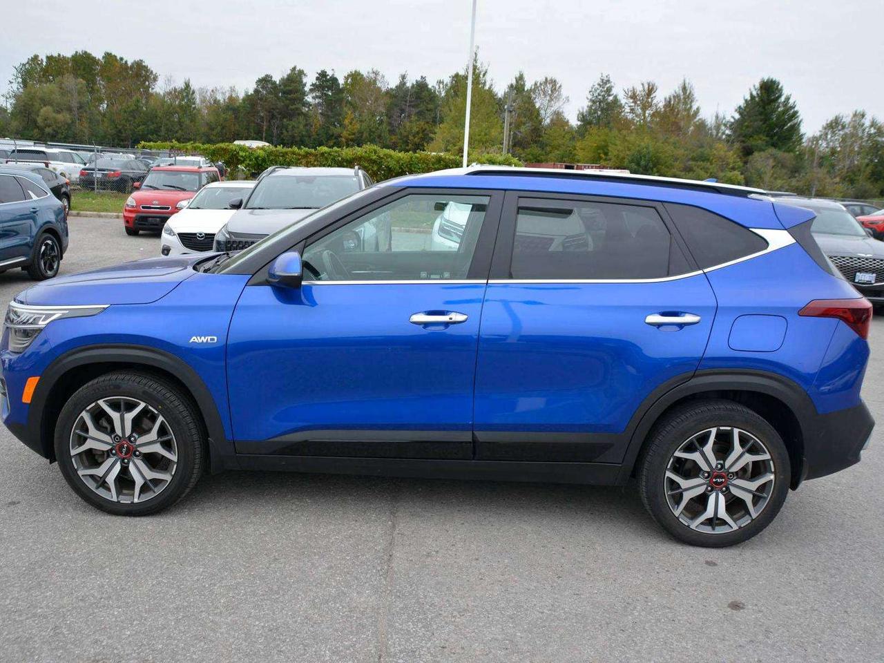 2023 Kia Seltos SX Turbo Photo5