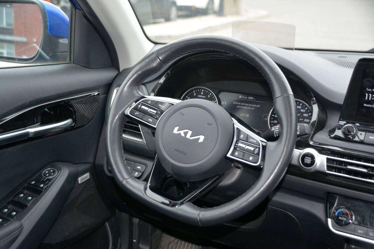 2023 Kia Seltos SX Turbo Photo