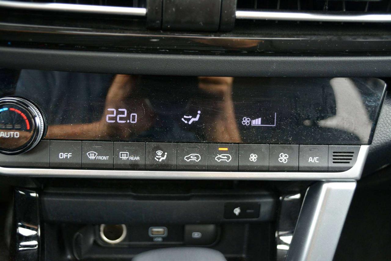 2023 Kia Seltos SX Turbo Photo
