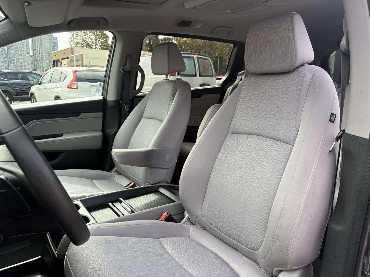 2022 Honda Odyssey Ex-Res Sunroof/Remote Start/Apple Carplay Photo