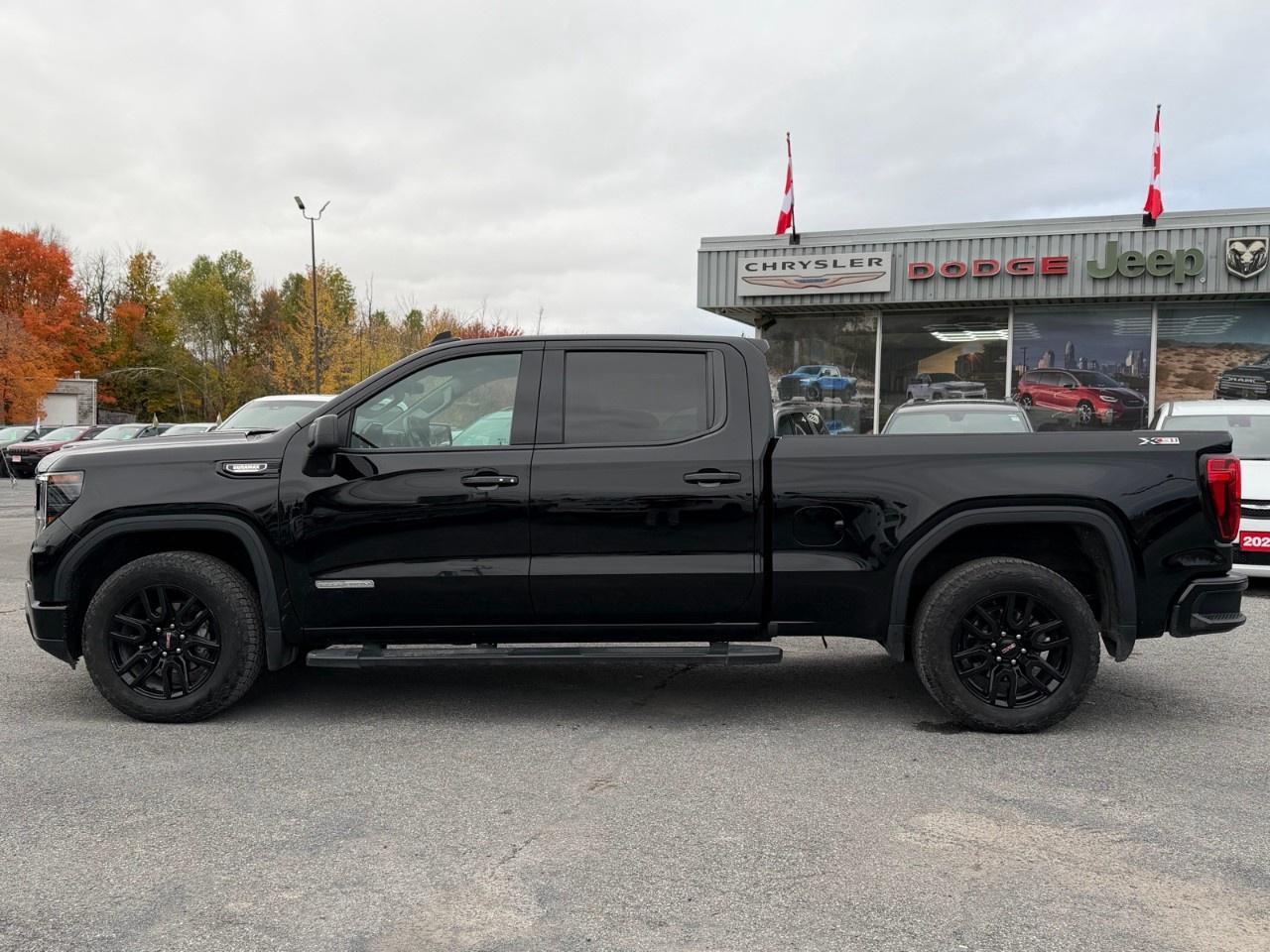 2024 GMC Sierra 1500 Crew Cab Standard Box 4-Wheel Drive Elevation Photo5