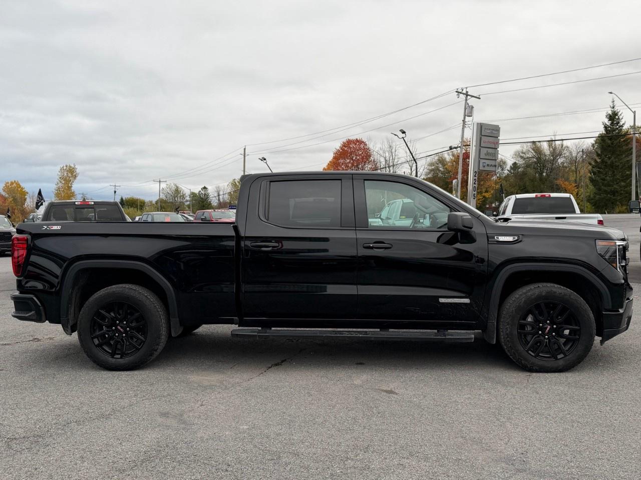 2024 GMC Sierra 1500 Crew Cab Standard Box 4-Wheel Drive Elevation Photo