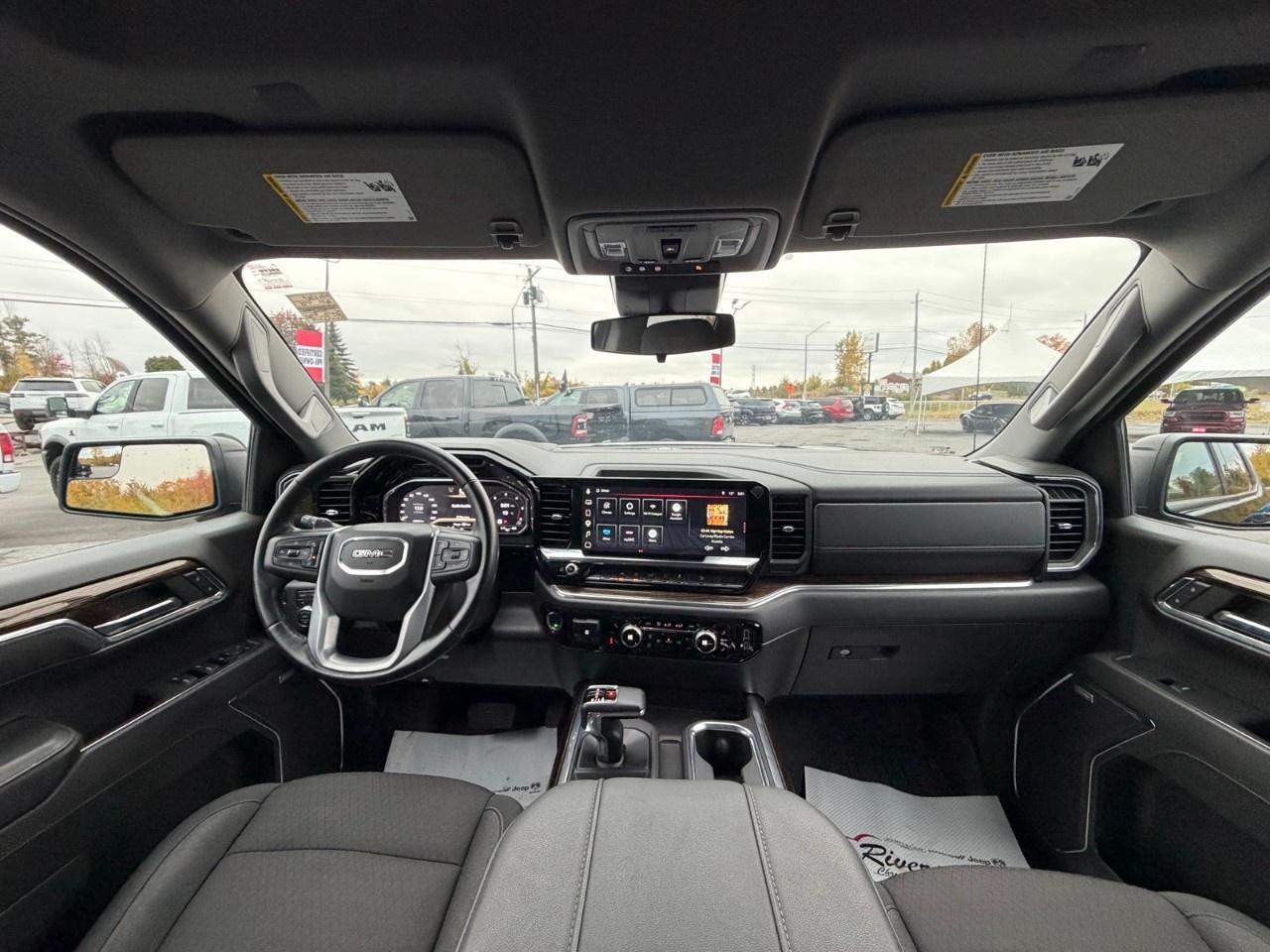 2024 GMC Sierra 1500 Crew Cab Standard Box 4-Wheel Drive Elevation Photo