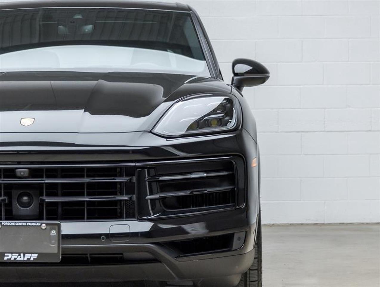 2024 Porsche Cayenne  Photo