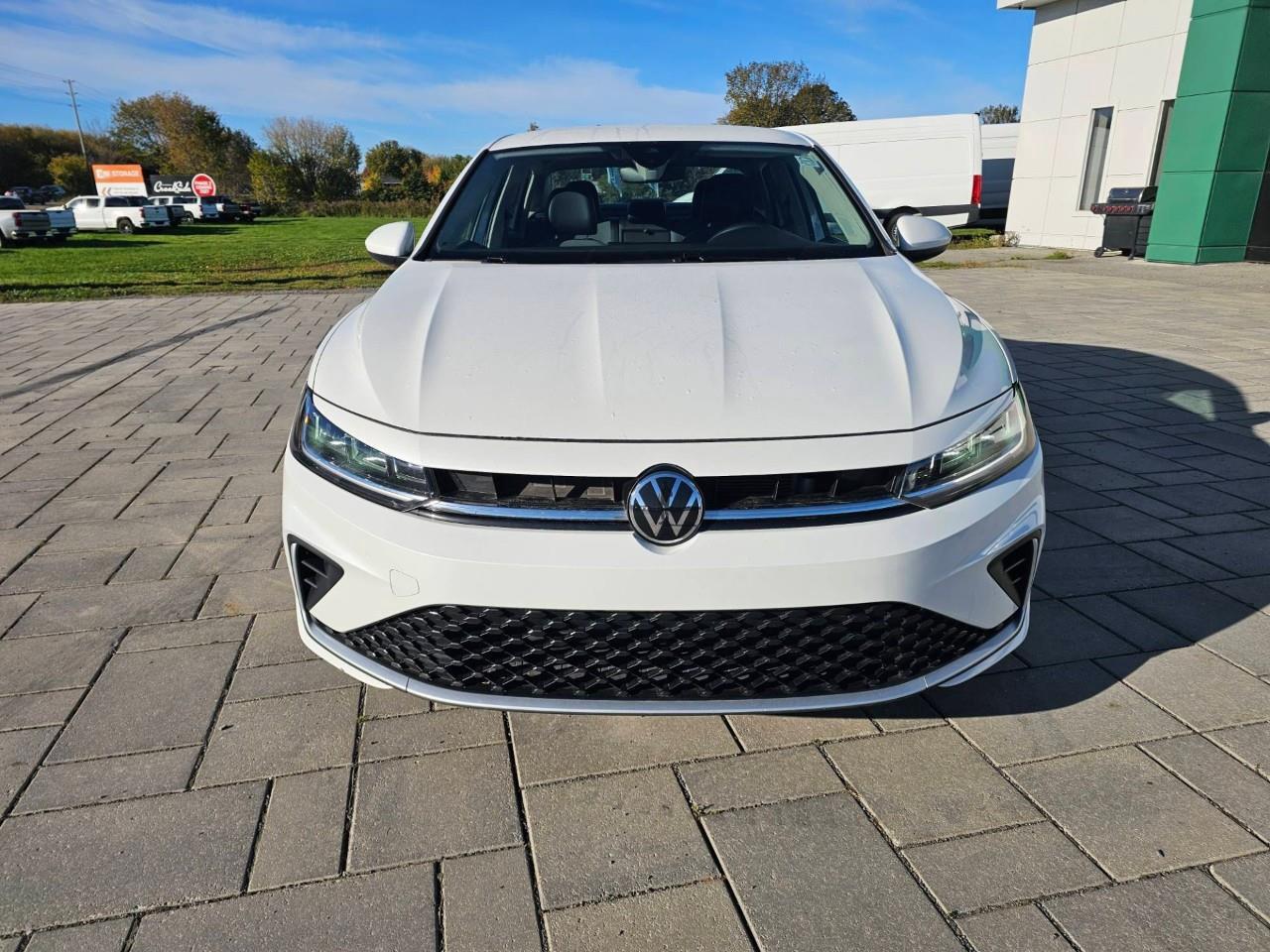 2025 Volkswagen Jetta Comfortline 4dr Sedan Photo5