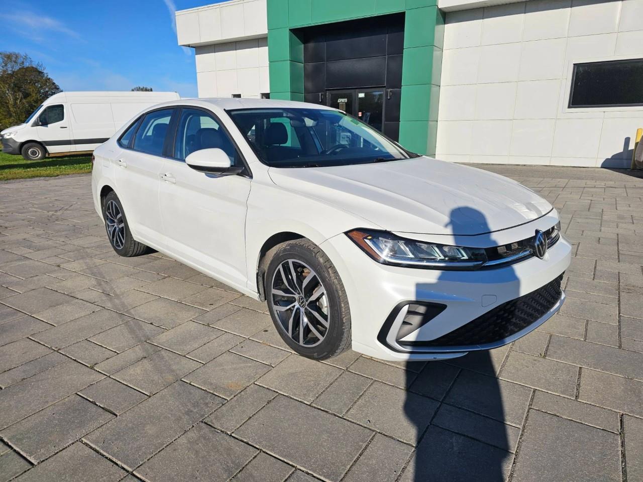2025 Volkswagen Jetta Comfortline 4dr Sedan Photo