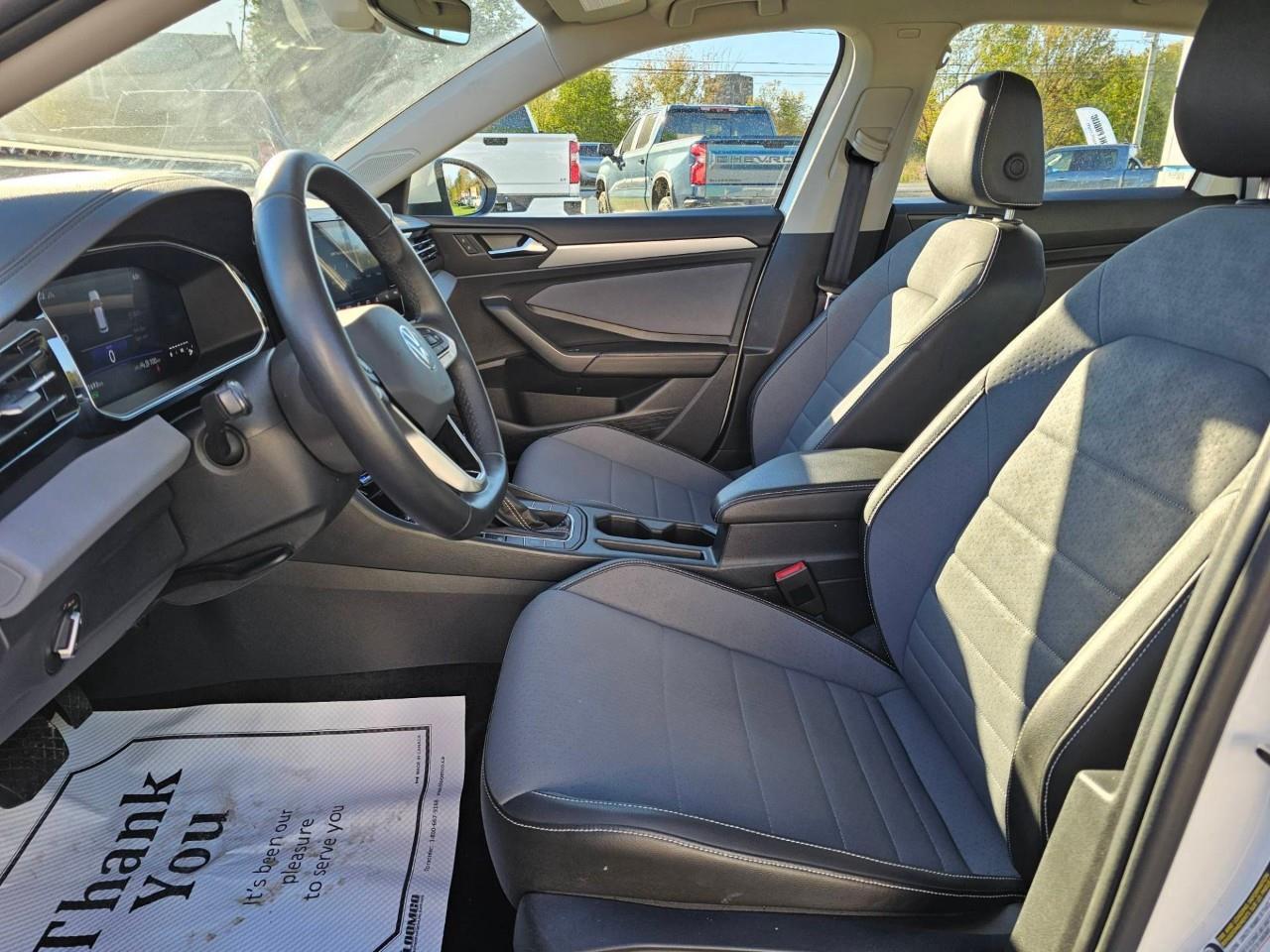 2025 Volkswagen Jetta Comfortline 4dr Sedan Photo