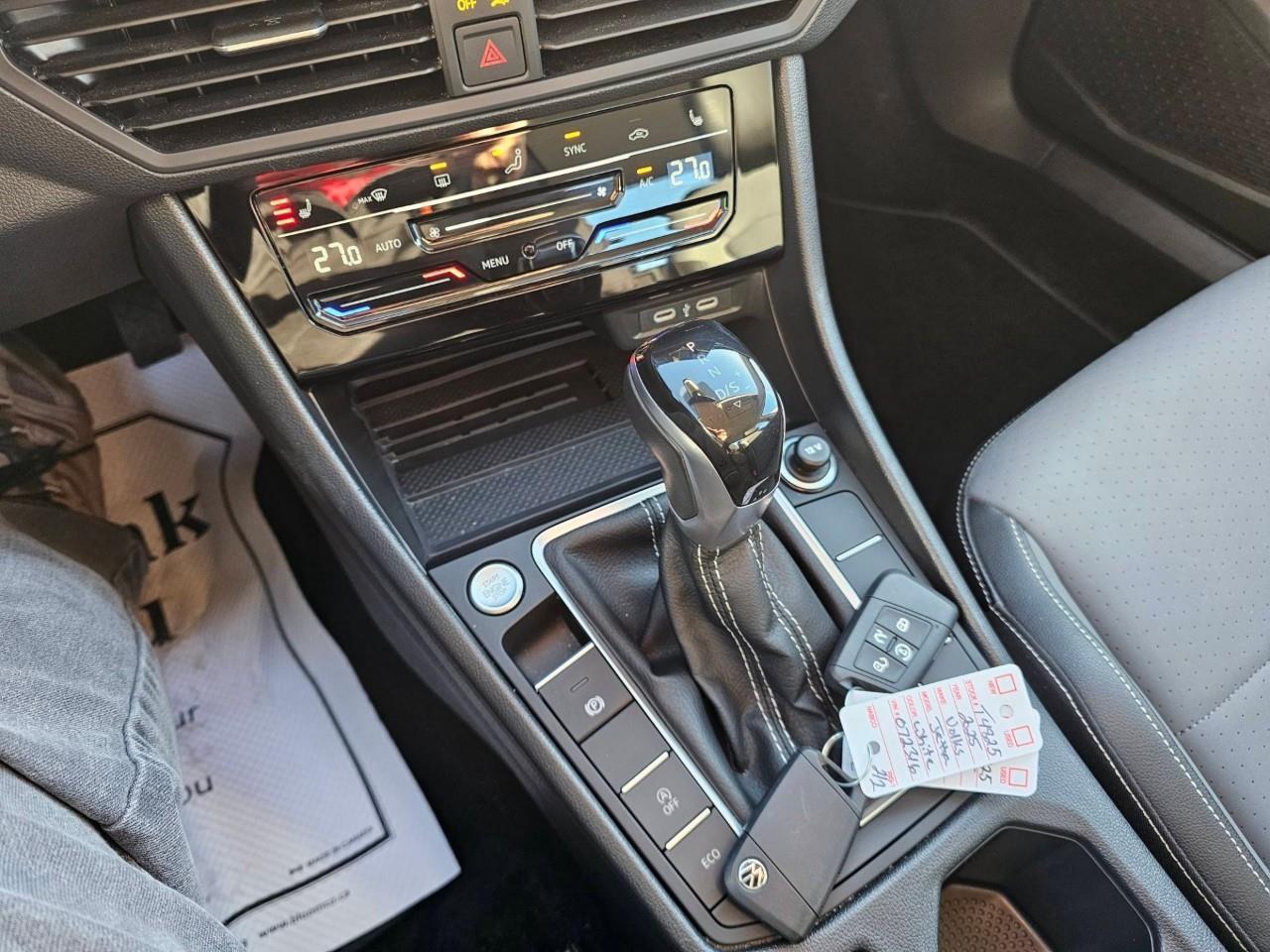 2025 Volkswagen Jetta Comfortline 4dr Sedan Photo