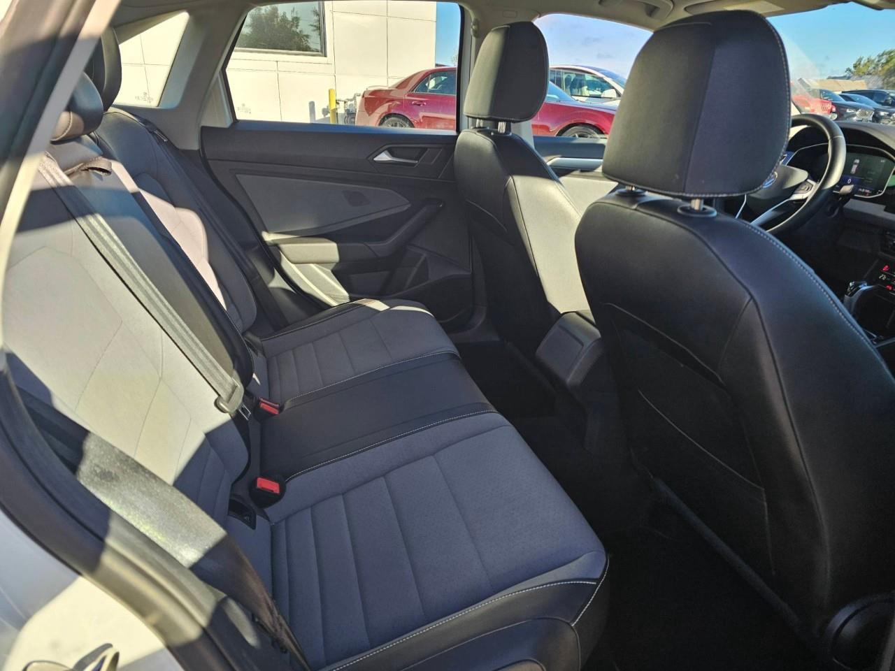 2025 Volkswagen Jetta Comfortline 4dr Sedan Photo