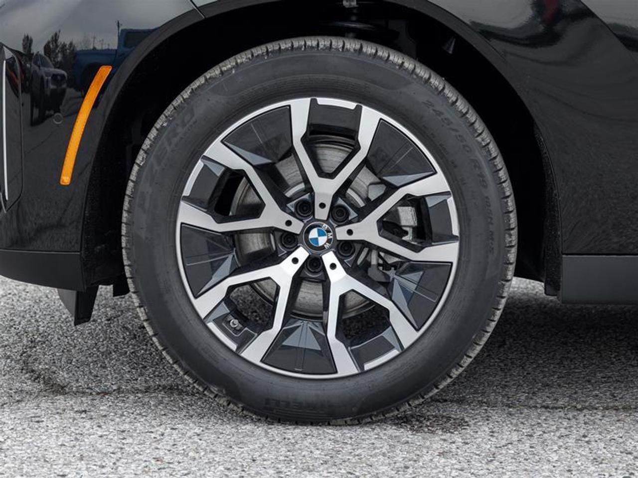 2026 BMW X3 30 xDrive 4dr All-Wheel Drive Sports Activity Vehicle Photo4