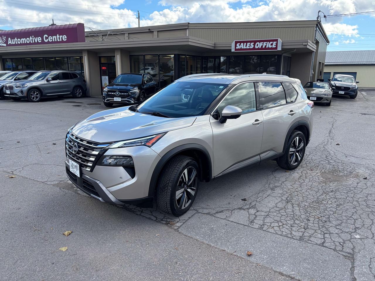 2024 Nissan Rogue SL/PWR ROOF/HEATED SEATS/AWD/CALL PICTON Photo