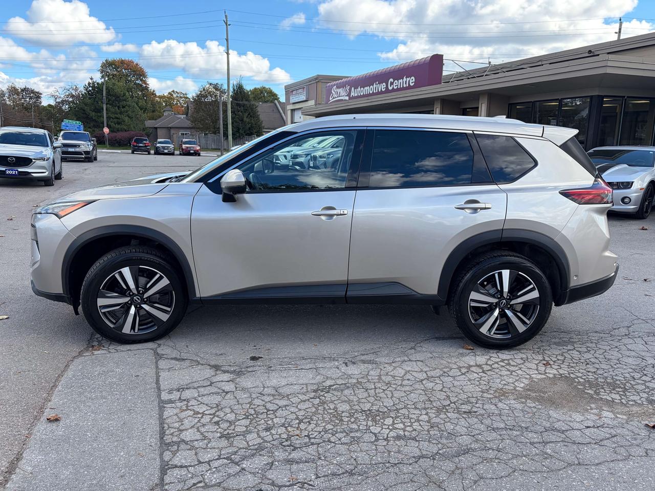 2024 Nissan Rogue SL/PWR ROOF/HEATED SEATS/AWD/CALL PICTON Photo1