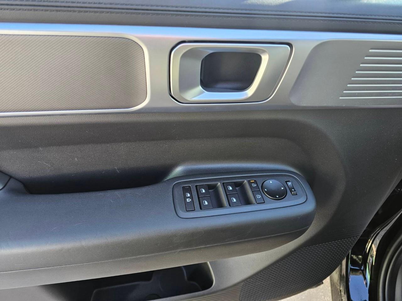 2026 Hyundai Santa Fe HEV Preferred 4dr All-Wheel Drive Photo