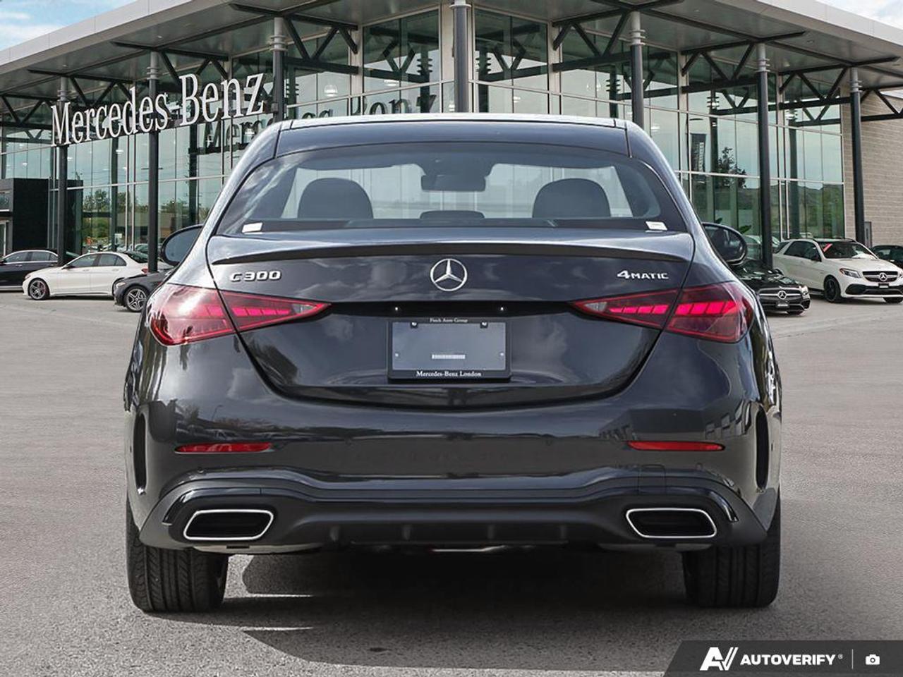 2027 Mercedes-Benz C300  Photo4