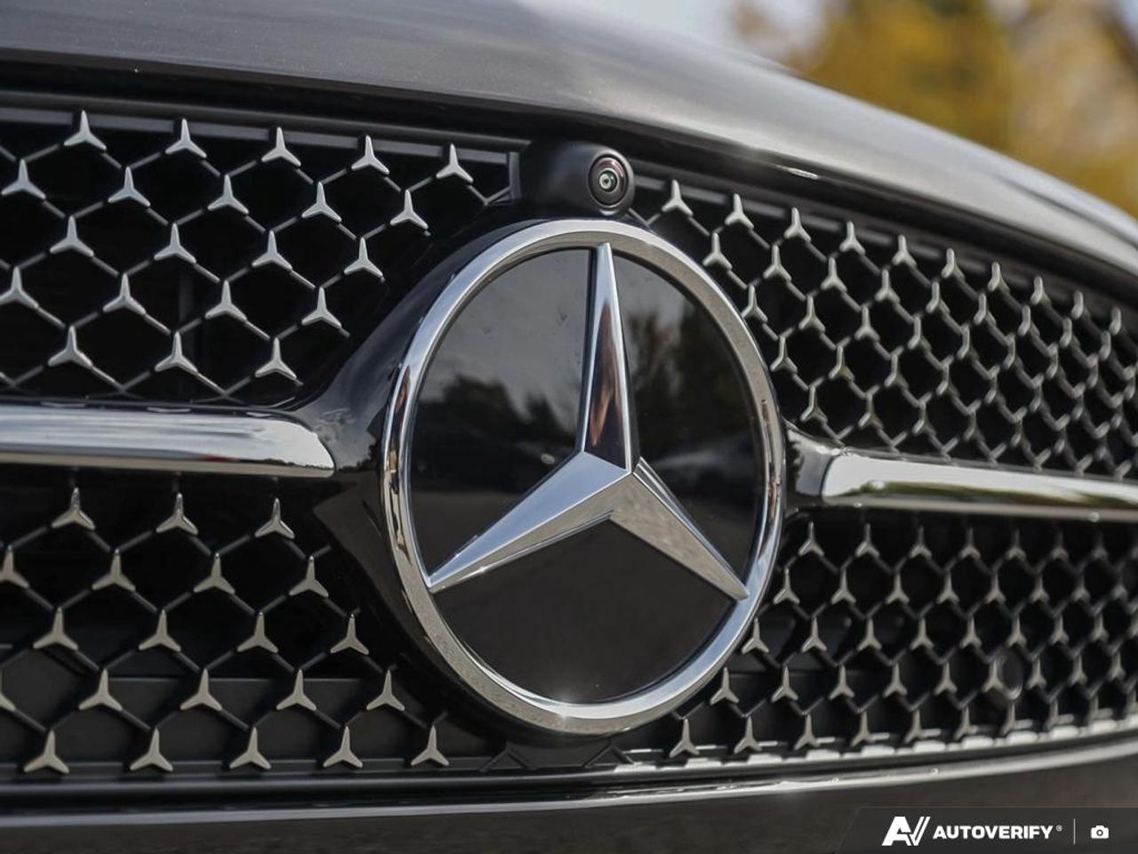 2027 Mercedes-Benz C300  Photo