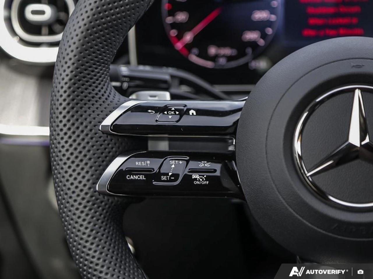 2027 Mercedes-Benz C300  Photo
