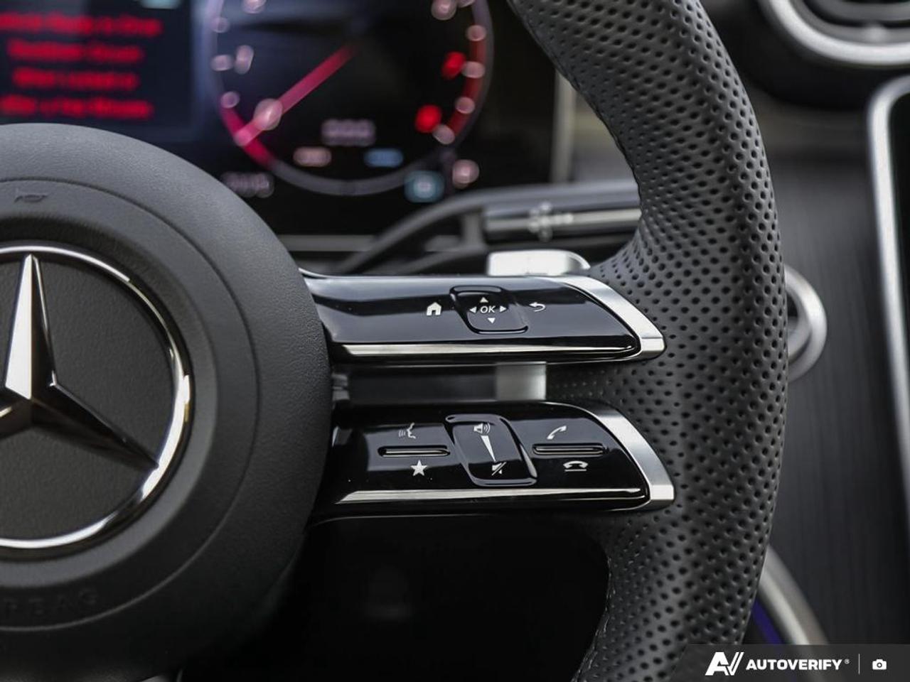 2027 Mercedes-Benz C300  Photo
