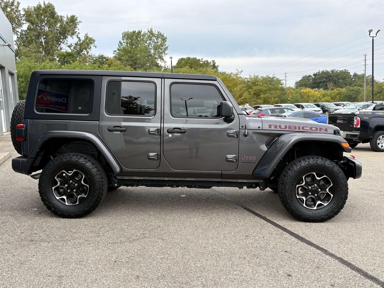 2023 Jeep Wrangler RUBICON Photo3