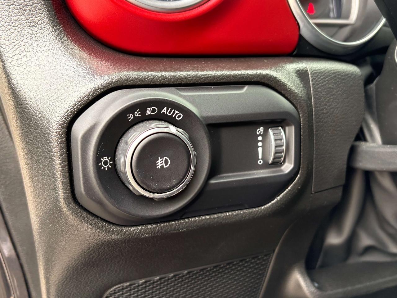 2023 Jeep Wrangler RUBICON Photo